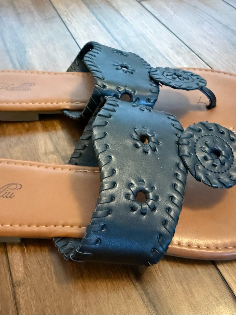 Womens black sandals - Picture 7 of 7